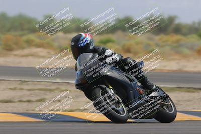 media/Sep-30-2023-SoCal Trackdays (Sat) [[636657bffb]]/Turn 16 (1145am)/